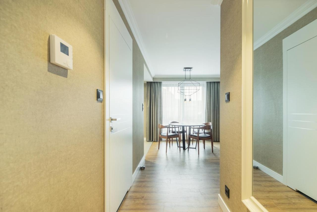 Grand - Prestigious Victoria Apartament *